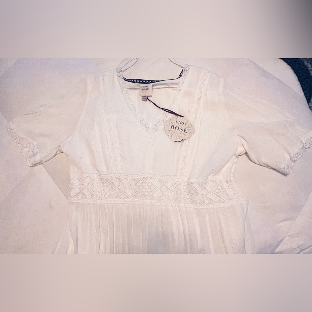 Knox Rose White Goddess Dress with Lace Detail - Picture 4 of 5